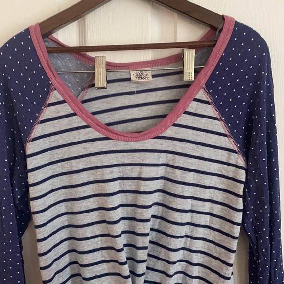 Self esteem size large long sleeve shirt - Picture 4 of 5